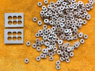 X'inhuma ċ-ċeramika pjeżoelettrika?